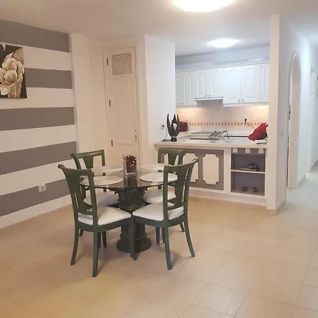 Apartamento The Heights